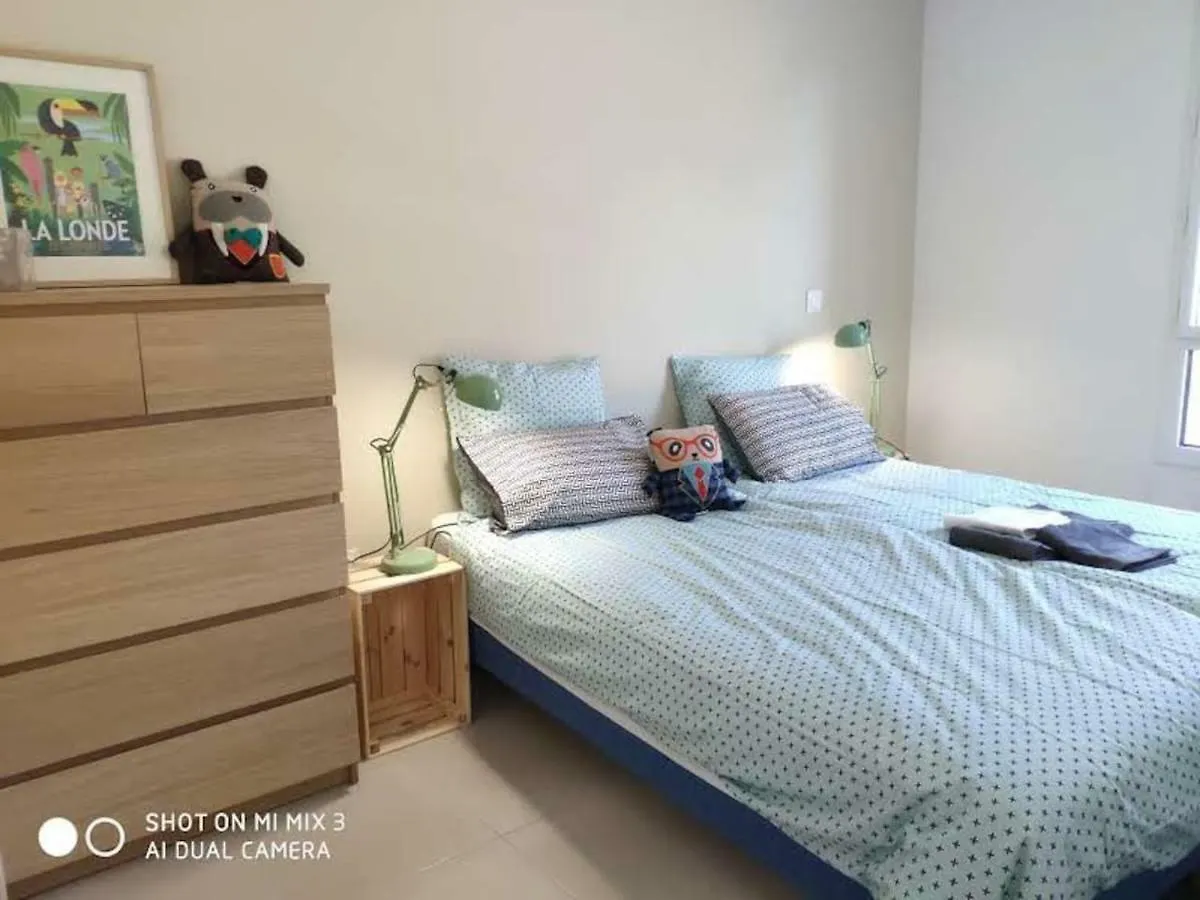 La Londe La Mer : Appartement Proche Plages & Vue Superbe Sur Les Iles D'Or